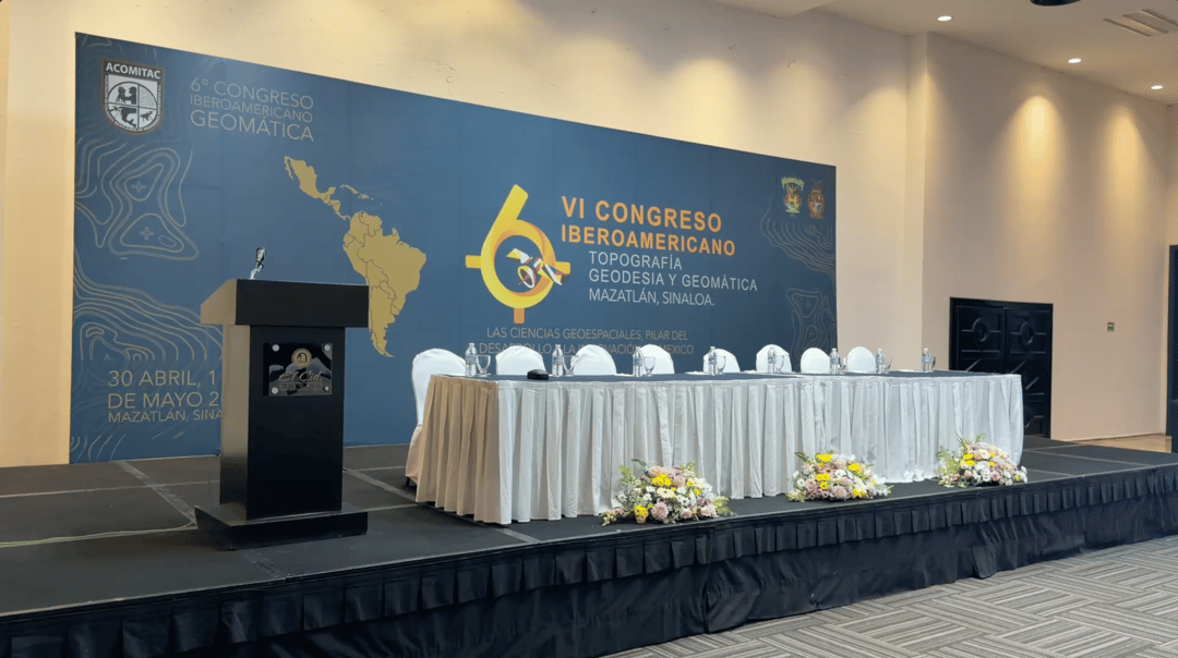 Montaje de sonido profesional para una convención en Mazatlán